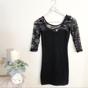 NWOT H&M Lace Long Sleeves Mini Dress
